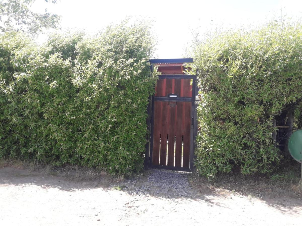 Vagones De La Patagonia Apartment Ел Калафате Екстериор снимка